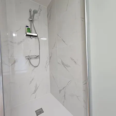 Le De Hourpes بيت للعطل